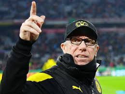 Peter stöger fue anunciado como entrenador interino. Borussia Dortmund Mit Peter Stoger Kamen Ruhe Und Erfolg Sn At