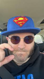 Creating social media presence for kitschy trends