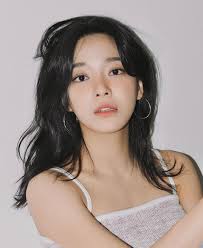 Số phận nhóm nhạc nữ bị công ty bỏ rơi