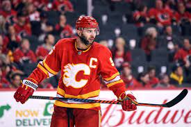 Men's jersey calgary flames #5 mark giordano home red equipment features: Nhl 20 Calgary Flames Mark Giordano S Rating Is A Joke