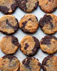 Nyt Cooking On Instagram There S No Flour In Samanthaseneviratne S Recipe For Chocolate Peanut Chocolate Recipes Easy Holiday Desserts Peanut Butter Cookies