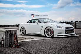 Nissan gt r in autumn forest wallpaper for desktop 1920x1080 full hd. Nissan Gtr Wallpapers Hd Desktop And Mobile Backgrounds