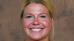 Sandy Pearman '80 Walks Away from Running