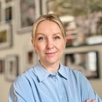 4 "Justyna Edwards" profiles