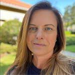 Shelley Sipes's Instagram, Twitter & Facebook