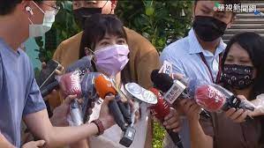 過了一年多，我終於要來分享我的禾馨生產過程了 我和先生長住在澳洲 本來打算在這邊生產 保險也早就繳了 但是後來為了月子中心 還是回了台灣 選了網路上好像一遍讚聲的禾馨 文長所以我先說結論: Lec2 F7t5gq6wm
