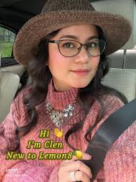 Meet Carlin: A Fun-Loving Dog Mom Navigating Life