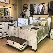 Rustic Furniture Depot Is The Largest Rustic Western Furniture Rustic And Western Accesso Western Living Rooms Rustic Bedroom Furniture Western Bedroom Decor