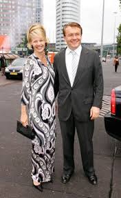 Infants aren't even this dependent on their mother when. 17 Prinz Friso Ideen In 2021 Konigin Beatrix Konigshaus Niederlande
