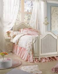 Romantisches Jugendzimmer Fur Madchen In Rosa Und Weiss Shabby Chic Schlafzimmer Schlafzimmer Design Romantische Deko