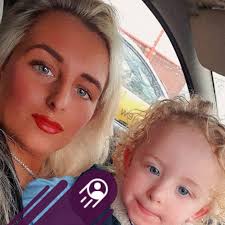 Can anyone help the wheel seems to be going in and out