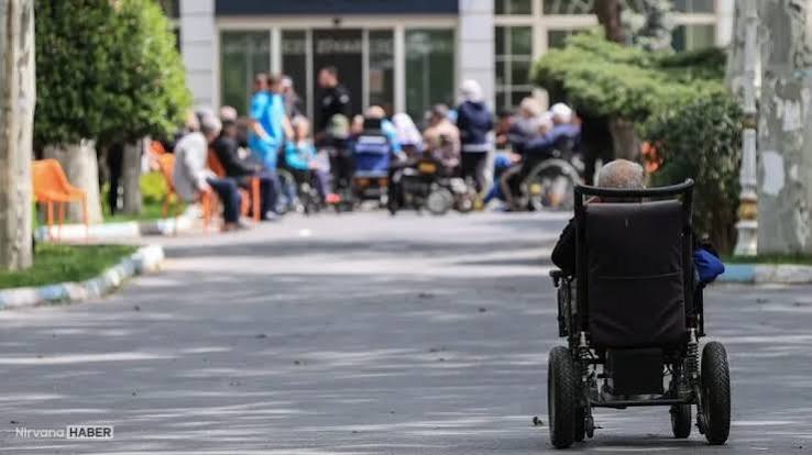 Türkiye’de yaşlıların uzun süreli bakım ihtiyaçlarına yönelik gündeme gelen Bakım Sigortası modeli
