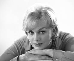 Kim Novak and James Stewart discussing a scene from "Vertigo" (1958).