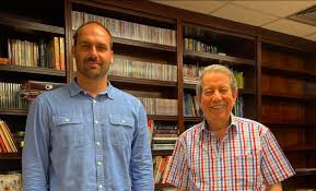 Página inicial ► gospel/religioso ► r.r. Pastor Rr Soares Diz A Pf Que Eduardo Bolsonaro Pediu Ajuda Para Alugar Radio
