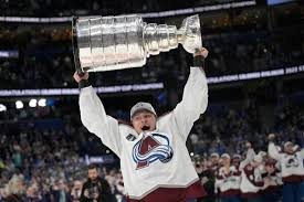 Erik Johnson retires after 17-season NHL career, highlighted by 2022  Stanley Cup win with Avalanche | AP News