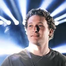 Ian Elliott (@IanElliott22)