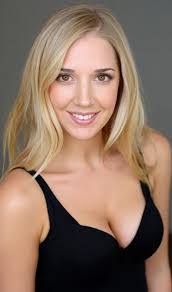 Rosie Porras's Instagram, Twitter & Facebook