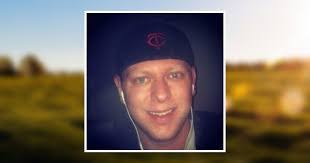 Jacob Betts's Instagram, Twitter & Facebook