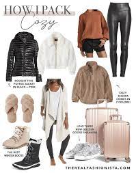 How To Pack Cozy And Comfortable For A Trip Traveltip Packing Pack Travel Winter Fashion Outfits Ski Trip Outfit Colorado Outfits