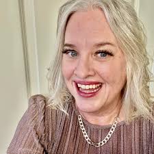 What are accessible beaches or tide pools near East Sooke for elderly and  kids?