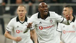 Atiba hutchinson (born 8 february 1983) is a canadian professional soccer player who plays for beşiktaş and the canadian national team as a midfielder. Canada Legend Atiba Hutchinson Signs One Year Deal With Turkey S Besiktas Mlssoccer Com