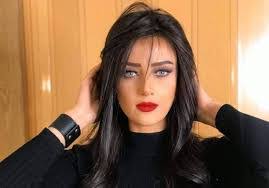 كانت الإعلامية متزوجة من والد ابنتيها ( تيا وتمارا )، لكنها انفصلت عنه الآن، وأكدت أكثر من مرة إنها لا تريد العودة لمثل تلك العلاقة. Ù‡Ù„ ØªØ²ÙˆØ¬Øª Ø±Ø¶ÙˆÙ‰ Ø§Ù„Ø´Ø±Ø¨ÙŠÙ†ÙŠ Ø¨Ø§Ù„Ø³Ø± Ø¥Ù„ÙŠÙƒÙ… Ø§Ù„Ø­Ù‚ÙŠÙ‚Ø© Ø§Ù„Ø£Ù†Ø¨Ø§Ø·
