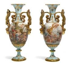 a pair of ambrosius lamm of dresden porcelain urns late 19th century porcelana