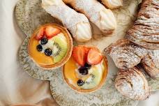 STROLL THROUGH THE SOUL