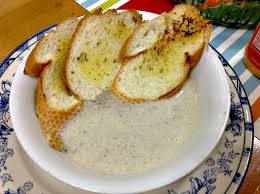 Sup sayur merupakan sejenis hidangan yang terkenal dengan khasiatnya. Resepi Sup Cendawan Dan Roti Bawang Putih Resepikek Camored Com