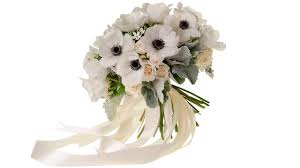 If you are looking for bespoke wedding flowers please call us on 01730 818 300. Romantic Bridal Bouquet Youtube