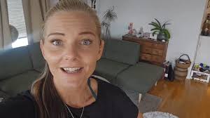 Nu är Bea tillbaka och superladdad inför morgondagens Zumba. Varmt välkomna  kl. 17.05💃🏻, #tkhalmstad #destinationhalmstad #gym #gruppträning  #träningsglädje #hälsa #träningsmotivation ...