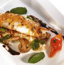 Gnid in fisken med salt och citronsaft. Gadda Abborre I Pumpafron Rosti Rostade Pa En Badd Av Karl Johan Svamp Och Pearl Korn Vegetabiliska Med Persilja Recept