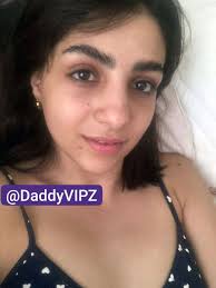 Persian Mistress Mahsa shows her footjob skills on her slave