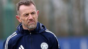 'Easy from afar' - no Foxes flak for Rowett comments