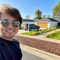 Daniel Altendorf's Instagram, Twitter & Facebook