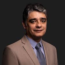 Meet Our Expert Faculty