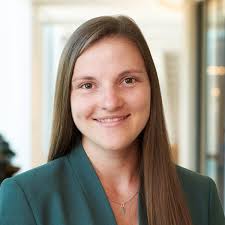 Foley Hoag Partners with L4GG to Provide Pro Bono Services to Help  Ukrainians Applying for US Immigration Relief