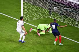 La meilleure qualité disponible pour ce match légendaire. Neunzigplus De Wp Content Uploads 2021 06 10031