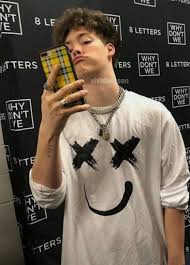 Why don't we singers jack avery and zach herron are going undercover in a hilarious way! Zach Avery Zachavery18 Twitter