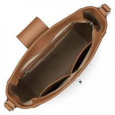 Peut être porté main avec la hanse ou épaule. Cuir Lancaster Sac Femme Tous Les Sacs Femme Lancaster Sac Besace Bandouliere Cuir Gamme City Mae Maroquinerie Ury A Haguenau