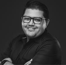 Javier Alejo's Instagram, Twitter & Facebook