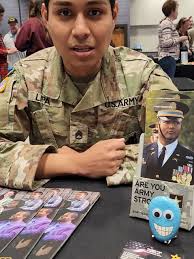 Army Recruiter Staff Sergeant Neythan Lipa Asheville, N.C.  #dobsonsadventures #petrock #blue #armystrong #foryoupageofficiall❤️❤️tiktok