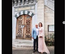 Google has many special features to help you find exactly what you're looking for. Menikah Di Masjid Yang Sama Intip Kompaknya Maia Dan Suami Hadiri Pernikahan Syahrini Reino Femalesia