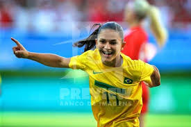 Lance Da Partida Entre Brasil E Canada No Futebol Feminino Va Lida Pelas Finais Nos Jogos Pan Americanos De Guada Futebol Feminino Jogos Panamericanos Futebol