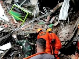 Sabtu siang kemarin, warga desa salugatta. 7irbr 4cetc5vm