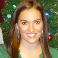 Sara Canon's Instagram, Twitter & Facebook