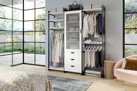 Oct 02, 2020 · these small kitchen storage solutions help those facing a tiny space from becoming disorganized and chaotic. Martha Stewart Everyday Closet Systems California Closets