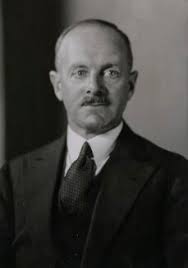 Sir (Ernest) Leslie Gossage