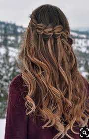 Pin By Keala Pane E On Casamemto Party Hair Inspiration Ball Hairstyles Party Hairstyles For Long Hair