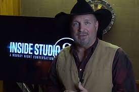 The new single's official add date at country radio is nov. Garth Brooks To Debut New Song For Trisha Yearwood At Cmas